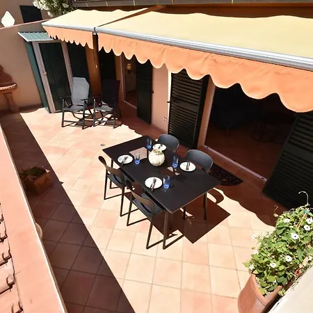 Route 25 - Cavoli - Vista Mare, Con Clima, Terrazza E Posto Auto Apartmán *