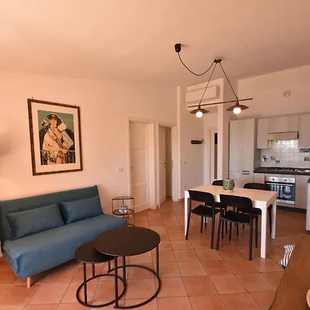 Appartamento Route 25 - Cavoli - Vista Mare, Con Clima, Terrazza E Posto Auto